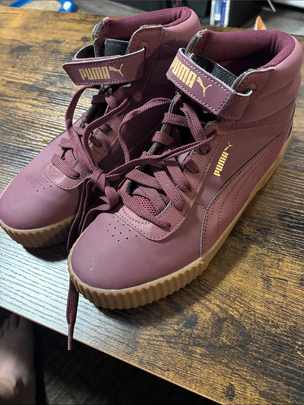 Puma Women’s Carina Mid’s